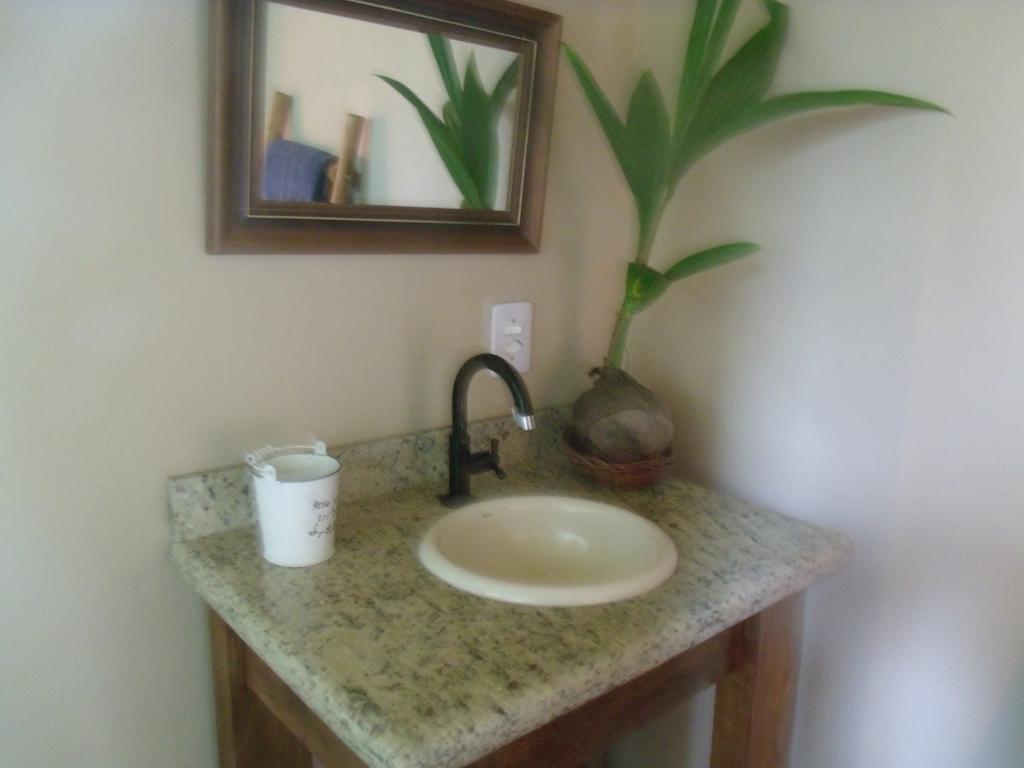 Pousada Quartinho De Praia Velha Boipeba Room photo
